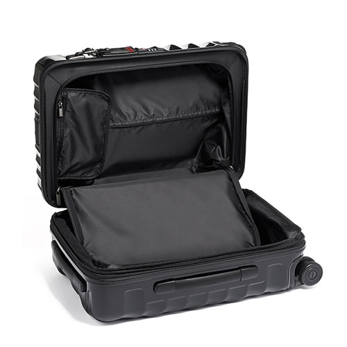 International Expandable 4 Wheel Carry-on 0228771D2